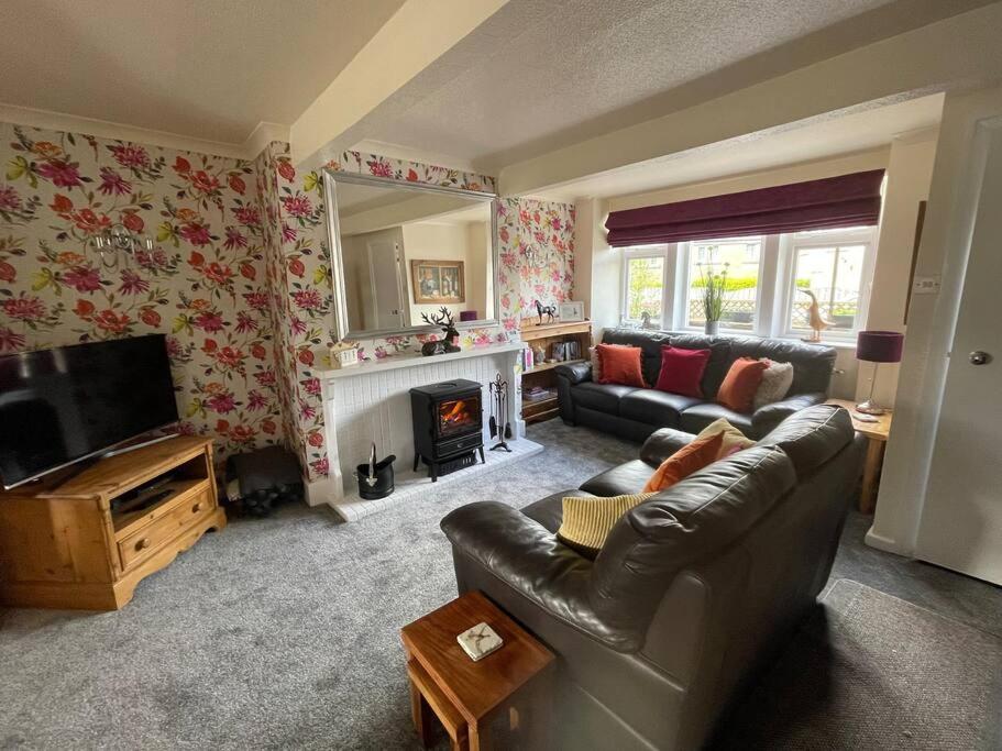 Cute And Cosy 2 Bed Cottage Honley Экстерьер фото